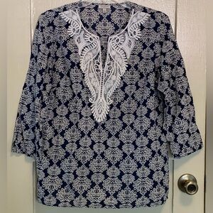 Talbots Navy And White Lightweight 3/4 Sleeve Blouse With Lace Neckline
